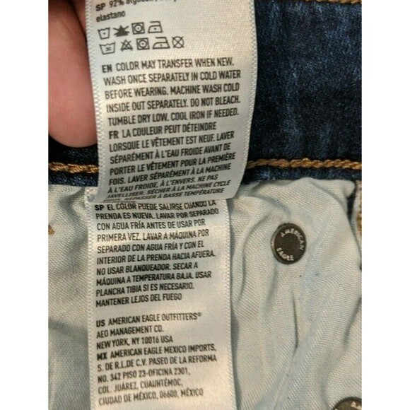 AMERICAN EAGLE Jean Shorts  Women's Size 2  Frayed Super Stretch Denim Shortie - Picture 7 of 8